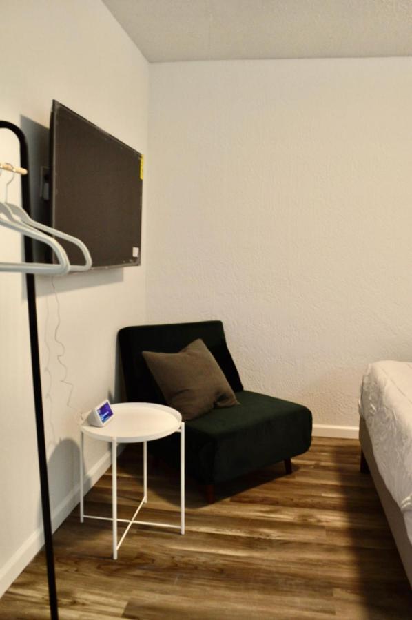 Weeki Wachee Guest Suite Спринг Хил Екстериор снимка