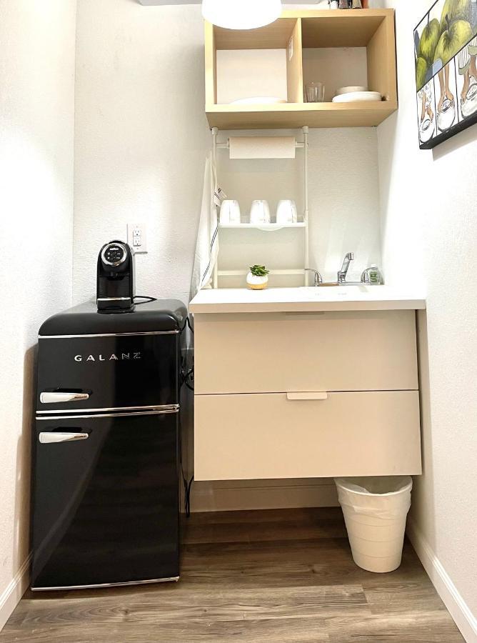 Weeki Wachee Guest Suite Спринг Хил Екстериор снимка